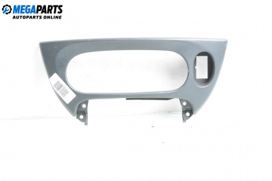 Интериорна пластмаса за Renault Megane I Coach (03.1996 - 08.2003), 2+1 вр., купе, позиция: предна