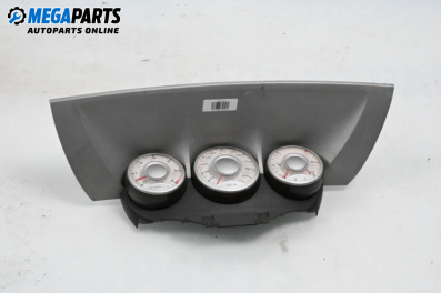 Километраж за Peugeot 807 Minivan (06.2002 - ...) 2.0 HDI, 136 к.с.