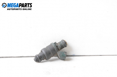 Дюза бензин за Audi A3 Hatchback I (09.1996 - 05.2003) 1.6, 102 к.с.