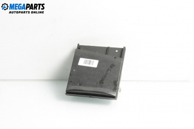 Пепелник за Volkswagen Golf IV Hatchback (08.1997 - 06.2005)