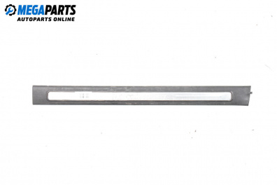 Вътрешна дръжка за Mercedes-Benz B-Class Hatchback I (03.2005 - 11.2011), 4+1 вр., хечбек, позиция: задна, дясна