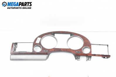 Централна конзола за Audi A8 Sedan 4E (10.2002 - 07.2010)