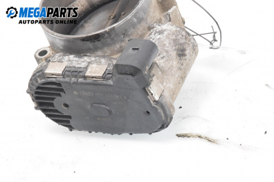 Дроселова клапа за Audi A8 Sedan 4E (10.2002 - 07.2010) 4.2 quattro, 335 к.с., № 077 133 062 А