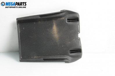 Пластмасов капак за Volvo V50 Estate (12.2003 - 12.2012), 4+1 вр., комби