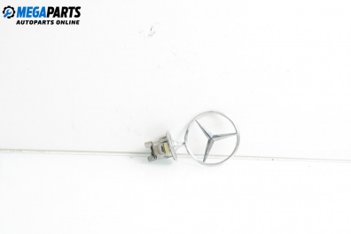 Емблема за Mercedes-Benz E-Class Estate (S211) (03.2003 - 07.2009), комби