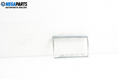 Интериорна пластмаса за Audi A8 Sedan 4E (10.2002 - 07.2010), 4+1 вр., седан, позиция: предна