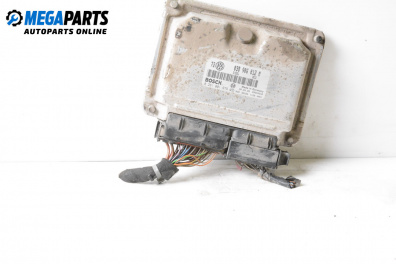 Компютър двигател за Volkswagen Golf IV Hatchback (08.1997 - 06.2005) 1.9 TDI, 90 к.с., № 0 281 001 979