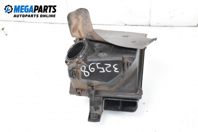 Филтърна кутия за Volkswagen Passat III Sedan B5 (08.1996 - 12.2001) 1.6