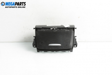 Пепелник за Mercedes-Benz A-Class Hatchback W176 (06.2012 - 05.2018)