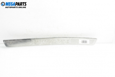 Лайсна за Mercedes-Benz A-Class Hatchback W176 (06.2012 - 05.2018), хечбек, позиция: предна, дясна