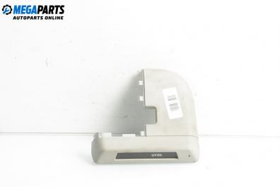 Интериорна пластмаса за Mazda 6 Station Wagon I (08.2002 - 12.2007), 4+1 вр., комби, позиция: предна