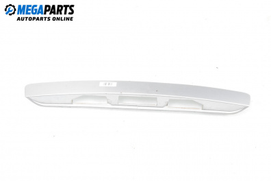 Лайсна заден капак за Mazda 6 Station Wagon I (08.2002 - 12.2007), комби, позиция: задна