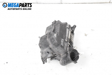 Филтърна кутия за Citroen C5 II Break (09.2004 - 01.2008) 1.6 HDi (RE8HZB)