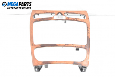 Централна конзола за Mercedes-Benz CLK-Class Coupe (C209) (06.2002 - 05.2009)