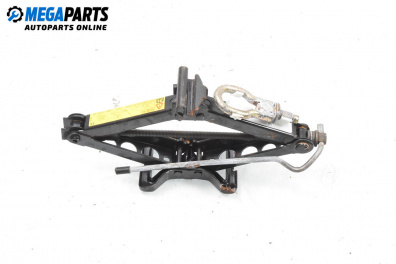 Крик за Ford Focus II Sedan (04.2005 - 09.2012)