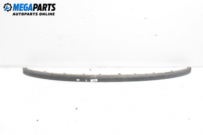 Лайсна заден капак за Ford Focus II Sedan (04.2005 - 09.2012), седан, позиция: задна