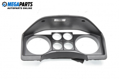 Интериорна пластмаса километраж за Mitsubishi Pajero III SUV (01.1999 - 01.2007), 4+1 вр., джип