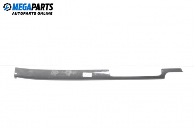 Интериорна лайсна за Audi A4 Sedan B6 (11.2000 - 12.2004), 4+1 вр., седан