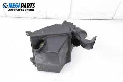 Филтърна кутия за Audi A8 Sedan 4D (03.1994 - 12.2002) 4.2 quattro