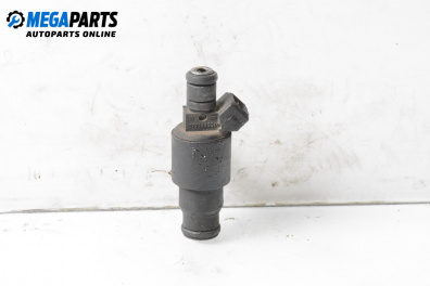 Дюза бензин за Audi A8 Sedan 4D (03.1994 - 12.2002) 4.2 quattro, 299 к.с.