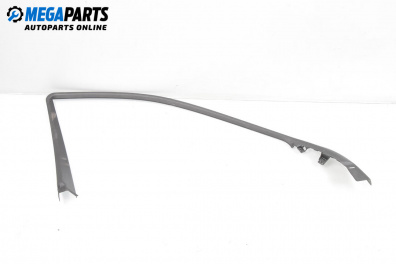 Интериорна лайсна за Mercedes-Benz C-Class Sedan (W203) (05.2000 - 08.2007), 4+1 вр., седан