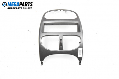 Централна конзола за Peugeot 206 Hatchback (08.1998 - 12.2012)