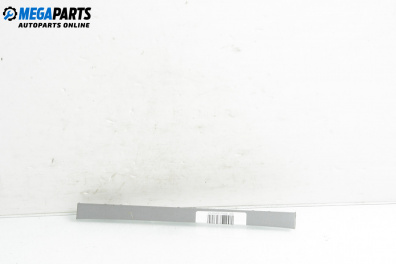 Интериорна лайсна за Volkswagen Passat V Variant B6 (08.2005 - 11.2011), 4+1 вр., комби