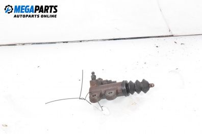 Долна помпа за съединител за Mitsubishi Space Runner Minivan II (08.1999 - 08.2002)