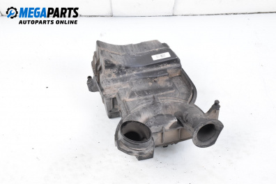 Въздуховод за Renault Megane III Hatchback (11.2008 - 12.2015) 2.0 CVT (BZ0G, BZ1P), 140 к.с.