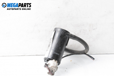 Помпичка за чистачки за Mazda 6 Hatchback I (08.2002 - 12.2008)