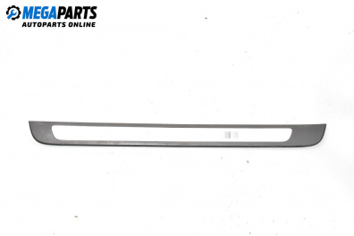 Вътрешен праг за Audi A6 Avant C7 (05.2011 - 09.2018), 4+1 вр., комби, позиция: задна, дясна