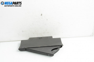 Поставка чаша за Volkswagen Passat III Sedan B5 (08.1996 - 12.2001)