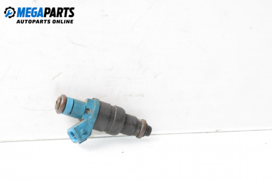 Дюза бензин за Volkswagen Passat III Sedan B5 (08.1996 - 12.2001) 1.6, 101 к.с., № 06B133551