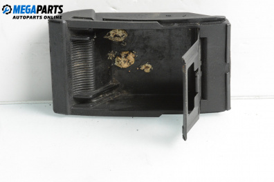 Пепелник за Volkswagen Polo Hatchback II (10.1994 - 10.1999)