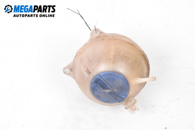 Казанче за антифриз за Volkswagen Polo Hatchback II (10.1994 - 10.1999) 75 1.6, 75 к.с.