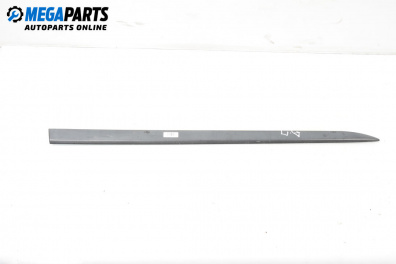 Лайсна за Opel Corsa D Hatchback (07.2006 - 08.2014), хечбек, позиция: предна, дясна