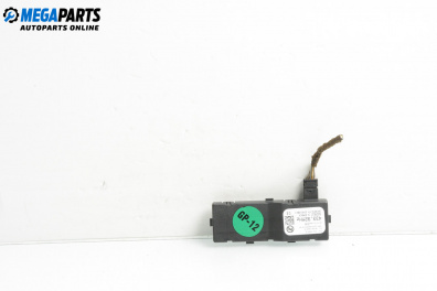 Усилвател антена за Opel Astra J Sports Tourer (10.2010 - 10.2015)