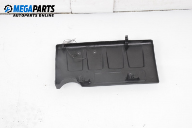 Пластмасов капак за Opel Astra J Sports Tourer (10.2010 - 10.2015), 4+1 вр., комби