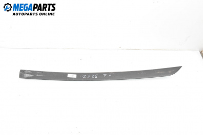 Лайсна за Ford Focus I Hatchback (10.1998 - 12.2007), хечбек, позиция: предна, дясна