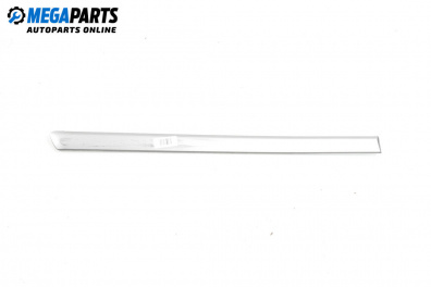 Интериорна лайсна за Audi A4 Sedan B6 (11.2000 - 12.2004), 4+1 вр., седан