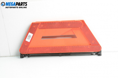 Триъгълник за Audi A4 Sedan B6 (11.2000 - 12.2004)