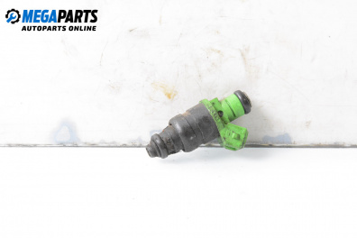 Дюза бензин за Audi A4 Sedan B6 (11.2000 - 12.2004) 2.4, 170 к.с.