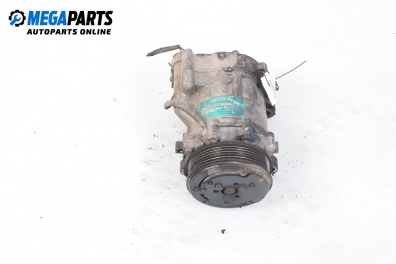 Компресор климатик за Volkswagen Polo Hatchback II (10.1994 - 10.1999) 60 1.4, 60 к.с., № 6N0820803A