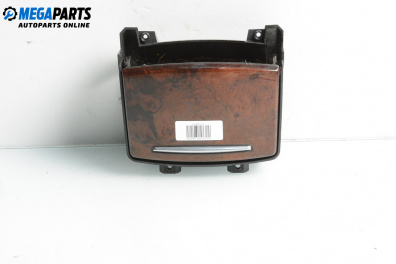 Пепелник за Audi A6 Sedan C6 (05.2004 - 03.2011)