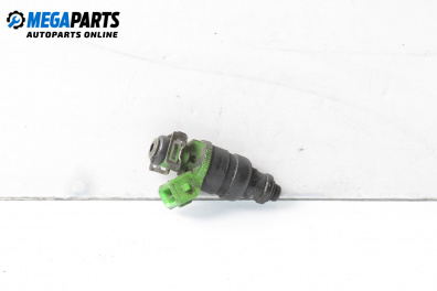 Дюза бензин за Audi A6 Sedan C5 (01.1997 - 01.2005) 2.4, 170 к.с.