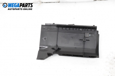 Филтърна кутия за Audi A6 Sedan C5 (01.1997 - 01.2005) 2.4