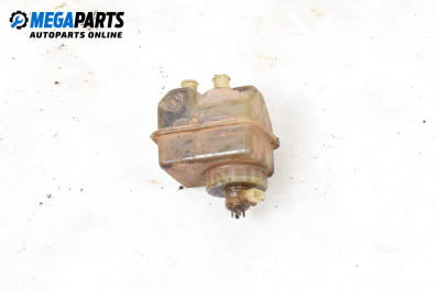 Казанче за спирачна течност за Volkswagen Golf II Hatchback (08.1983 - 12.1992)