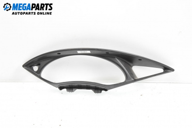 Интериорна пластмаса километраж за Ford Focus I Hatchback (10.1998 - 12.2007), 4+1 вр., хечбек