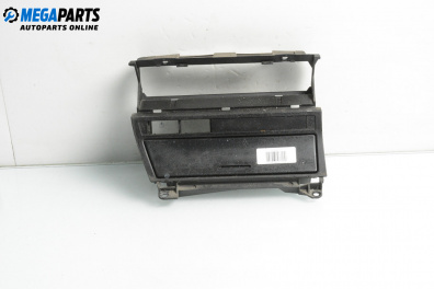 Пепелник за BMW 3 Series E46 Sedan (02.1998 - 04.2005)