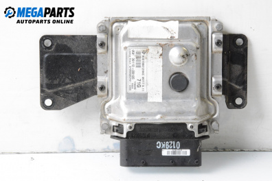 Компютър двигател за Hyundai i30 Combi I (10.2007 - 06.2012) 1.6, 126 к.с., № 39112-2B105